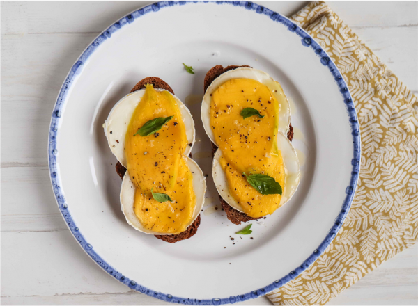 GOATS CHEESE MANGO & HONEY TOAST